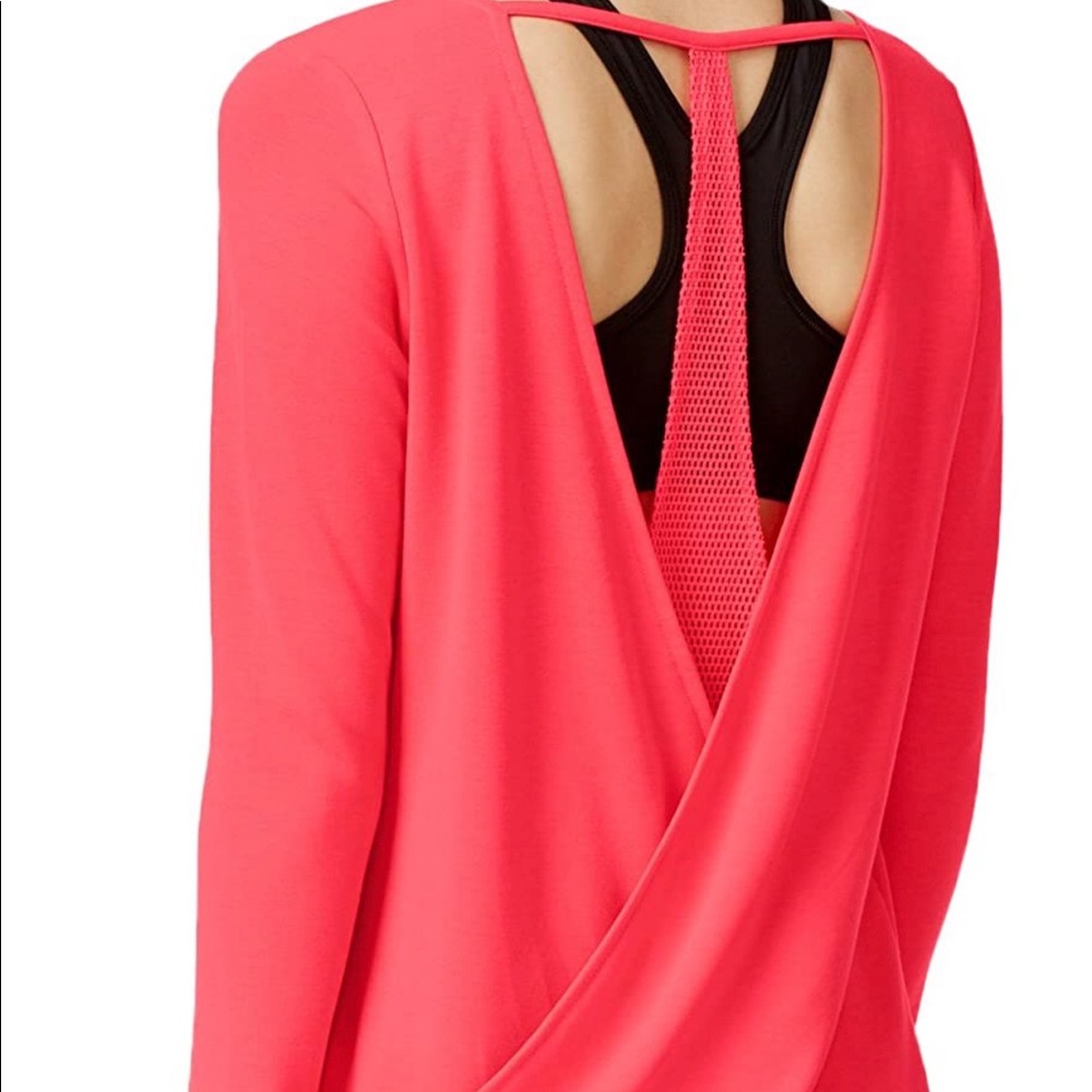 Jessica Simpson ‘The Warm Up’ T-back. Size L